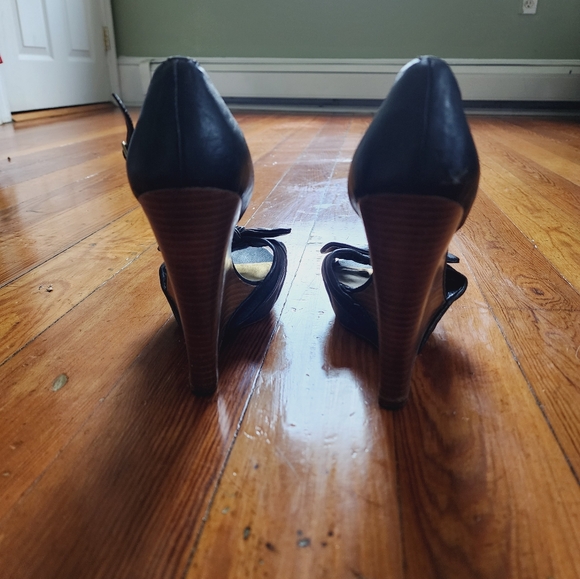 Bebe St. Bart's wedge in black - Picture 5 of 8